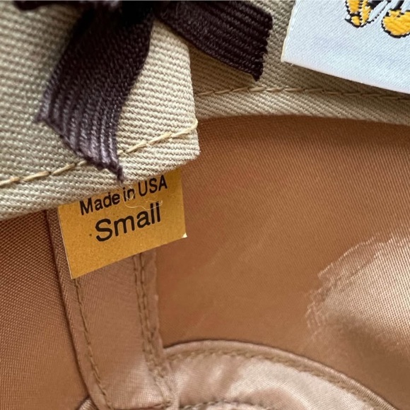 Walt Disney World Animal Kingdom Safari Hat Outback 5 Pins Sz S - Picture 4 of 9